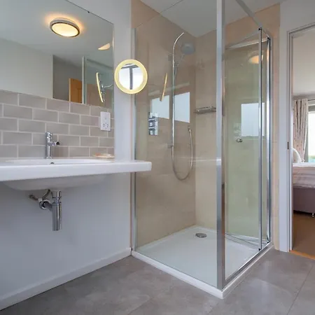 Apartment Sloopside Main House In The Heart Of With Sea Views Bantham